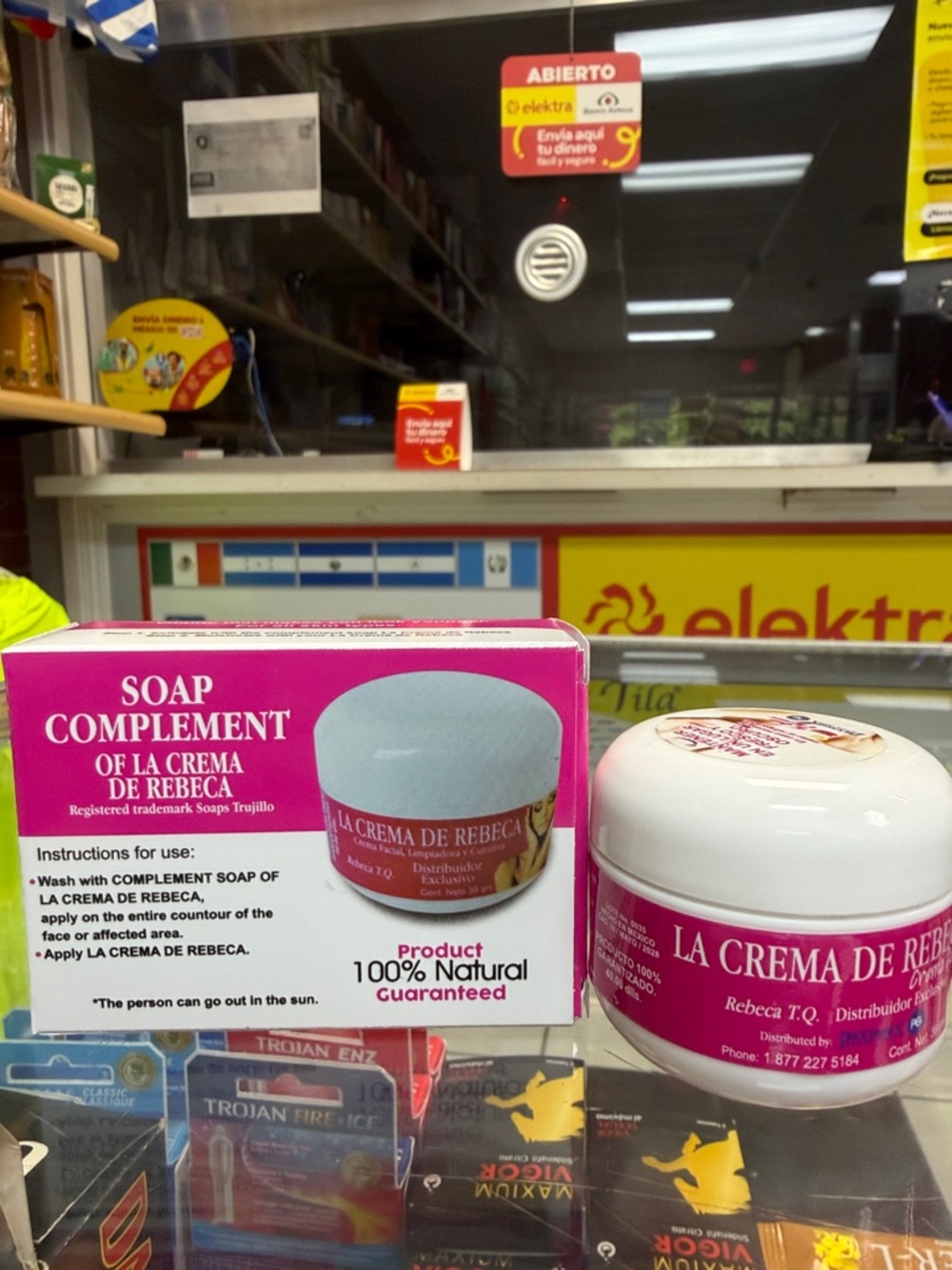 La Crema de Rebeca Facial Cream & Soap Set - Pink Packaging